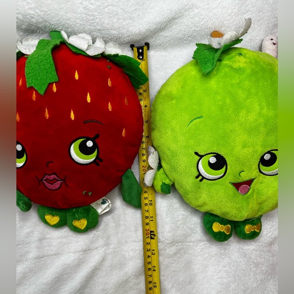 🍓SHOPKINS 5 Plush Bundle - Preloved - Picture 5 of 13
